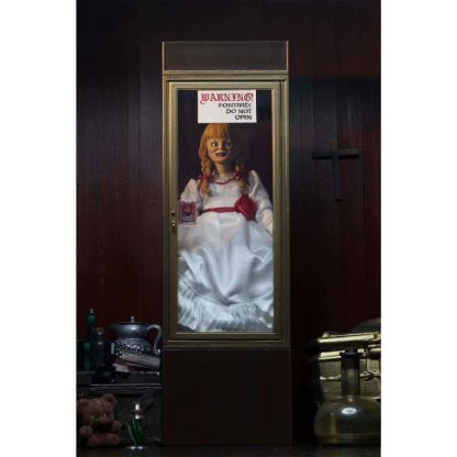 The Conjuring Universe Annabelle figure 20cm - Image 4