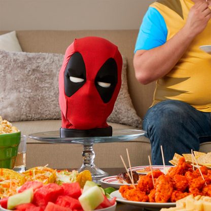 Marvel Legends English Interactive Electronic Deadpool's Head - Image 5