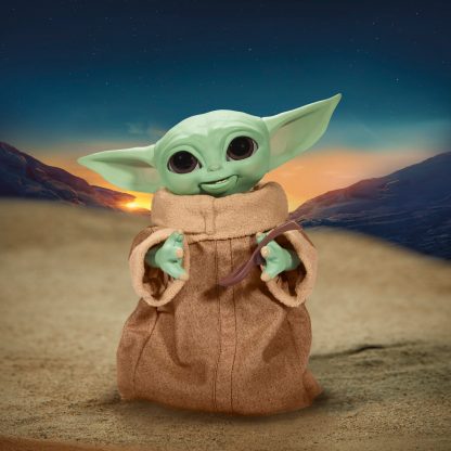 Star Wars Mandalorian Baby Yoda The Child Animatronic electronic figure - Image 11