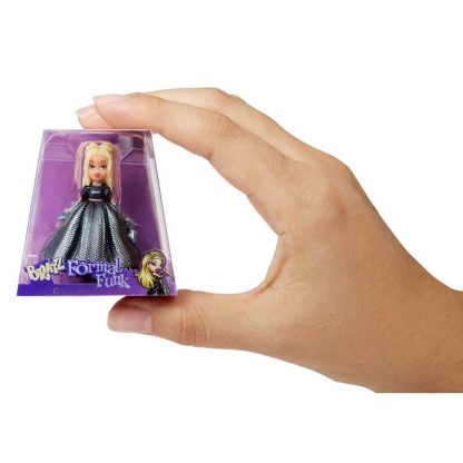 Bratz Miniverse Serie 3 assorted mini doll 5cm - Image 4