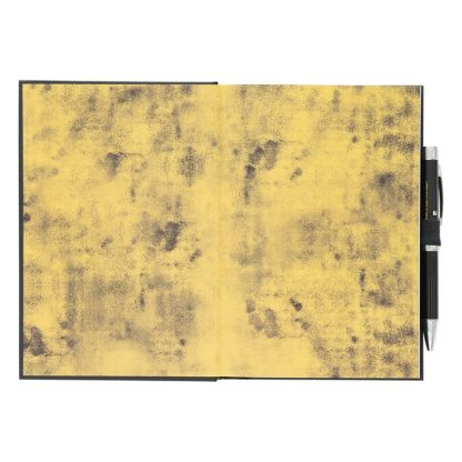 Iron Maiden A5 premium notebook + projector pen - Image 3