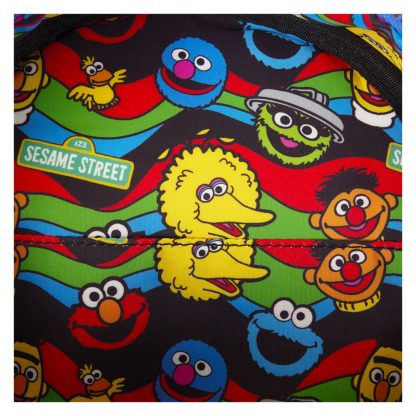 Loungefly Sesame Street Retro TV Lenticular shoulder bag - Image 9